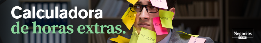 Hombre con post-its en cara promocionando calculadora de horas extras.