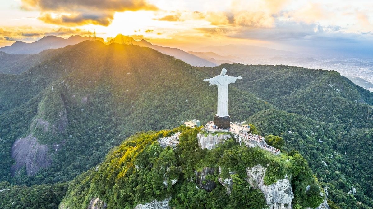 Cristo Redentor al atardecer en Río